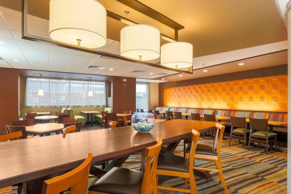Fairfield Inn & Suites by Marriott Alexandria