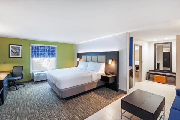 Workspace - Holiday Inn Express & Suites Baton Rouge East an IHG Hotel