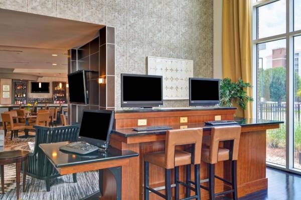 DoubleTree by Hilton Baton Rouge