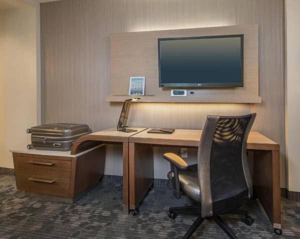 Workspace - Courtyard by Marriott Baton Rouge Downtown