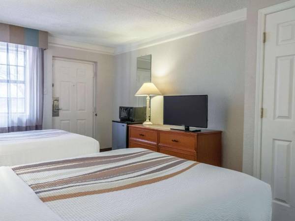 La Quinta Inn by Wyndham New Orleans West Bank / Gretna