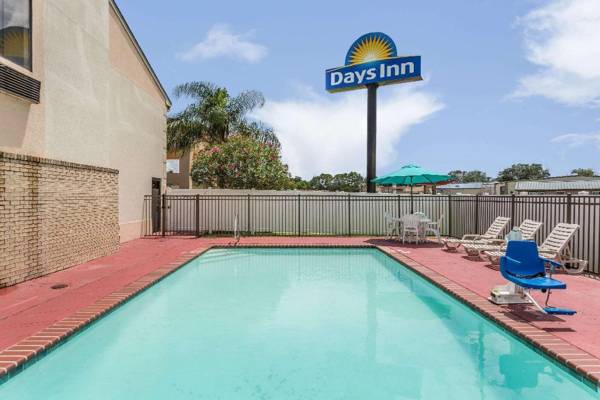 Days Inn by Wyndham Houma LA