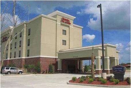 Hampton Inn & Suites Jennings