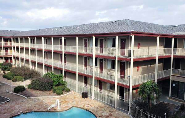 Red Roof Inn Kenner - New Orleans Airport NE