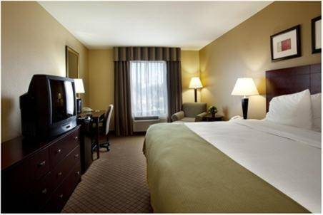 Holiday Inn Express Hotel & Suites Lafayette an IHG Hotel