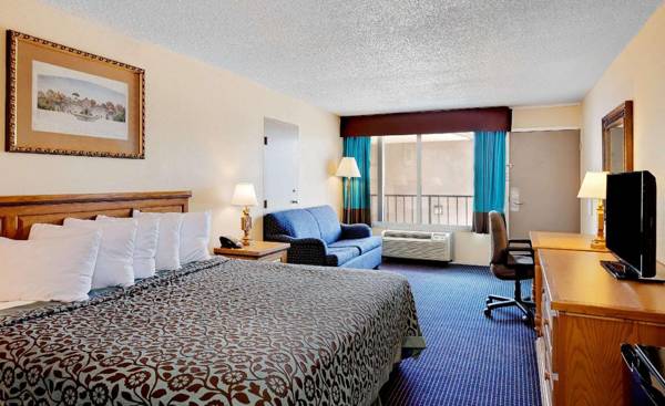 Workspace - Days Inn by Wyndham Lafayette Near Lafayette Airport