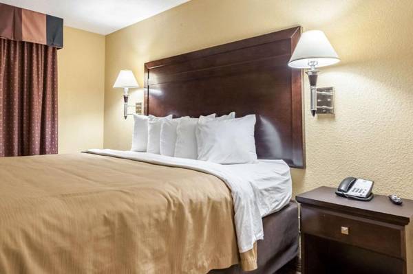 Quality Inn & Suites Lafayette