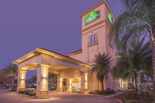 La Quinta Inn & Suites by Wyndham Lake Charles Casino Area