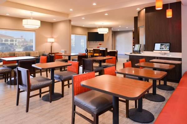 TownePlace Suites by Marriott Laplace