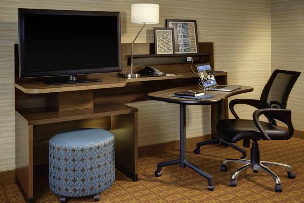 Workspace - Fairfield Inn & Suites by Marriott LaPlace