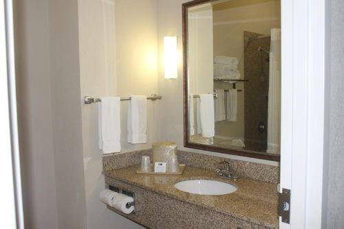 Holiday Inn Express Hotel & Suites New Iberia - Avery Island an IHG Hotel