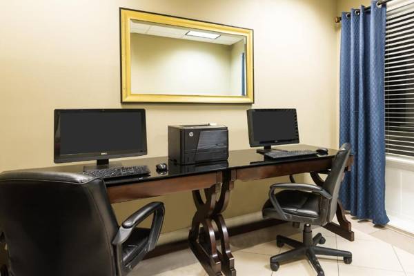 Workspace - Holiday Inn Express Hotel & Suites New Iberia - Avery Island an IHG Hotel