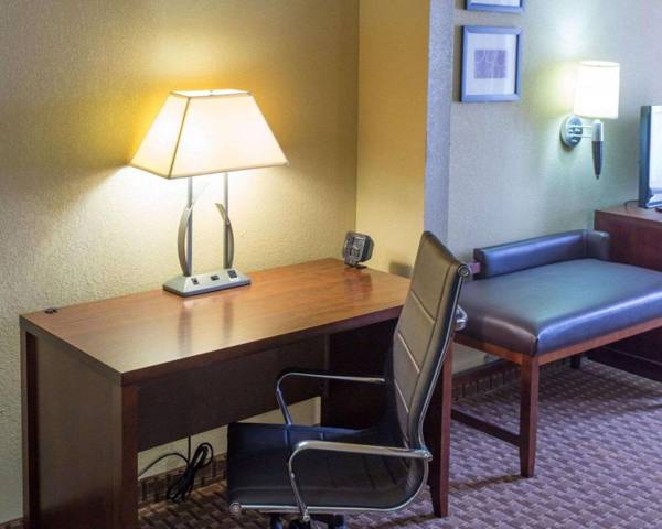 Workspace - Comfort Suites Port Allen - Baton Rouge