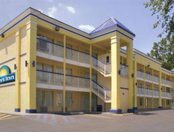 Knights Inn - Shreveport LA