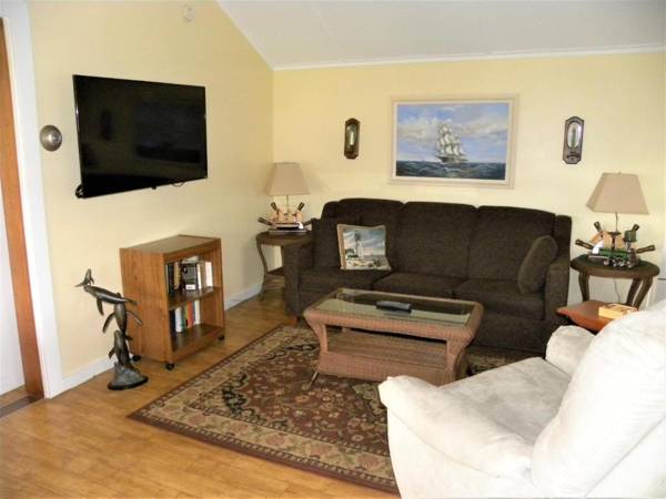 Colonial Gables Oceanfront Village