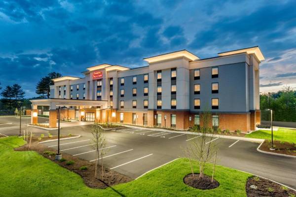 Hampton Inn & Suites Kittery