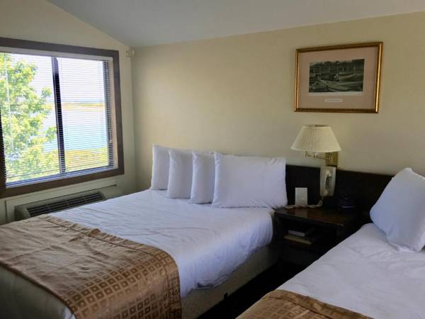 Aspinquid Resort