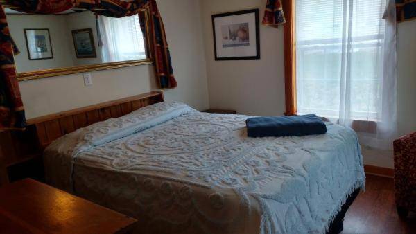 Little Miss Cottages