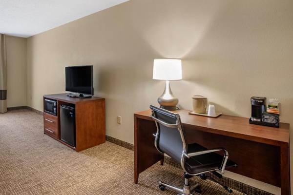 Comfort Inn & Suites Cambridge