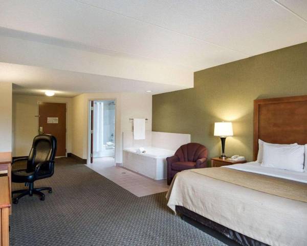 Comfort Inn & Suites - LaVale - Cumberland