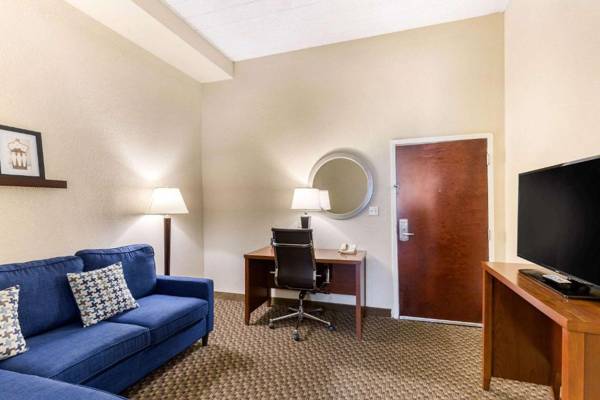 Workspace - Comfort Suites Columbia Gateway