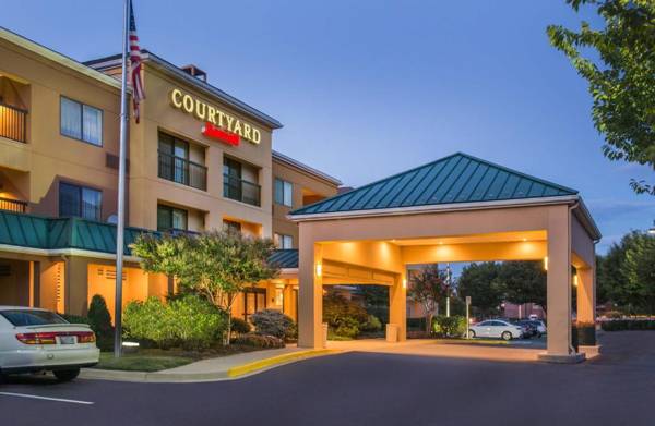 Courtyard by Marriott Frederick