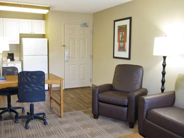 Workspace - Extended Stay America Suites - Washington DC - Gaithersburg - South