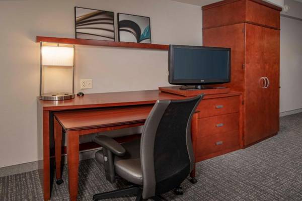 Workspace - Courtyard by Marriott Hagerstown