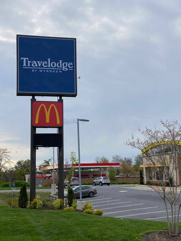 Travelodge by Wyndham Laurel