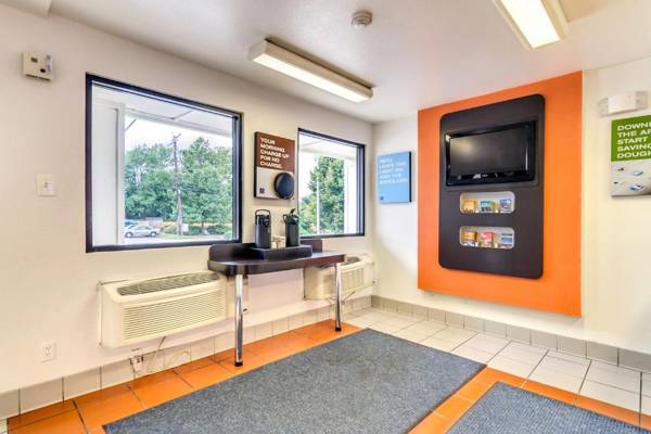 Motel 6-Linthicum Heights MD - BWI Airport