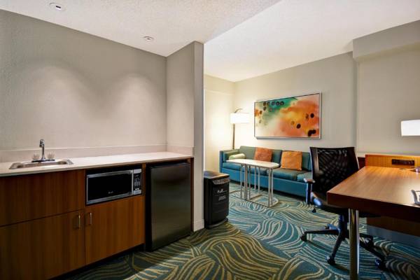 Workspace - SpringHill Suites by Marriott Baltimore BWI Airport