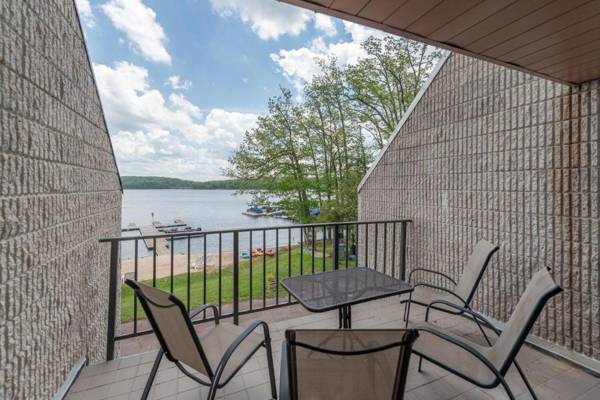 201B - Lakefront One Bedroom Condo with 2 Balconies Peaceful Lake Views!