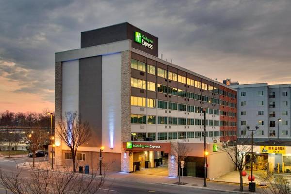 Holiday Inn Express Washington DC Silver Spring an IHG Hotel