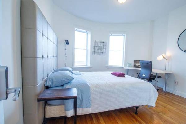 Bright and Spacious Newly Renovated 3BD 15BTH Shared Apt