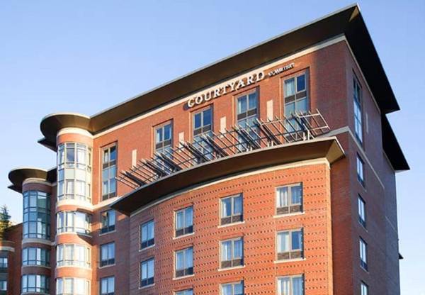 Courtyard by Marriott Boston Brookline