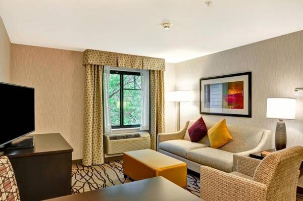 Homewood Suites by Hilton Cambridge-Arlington