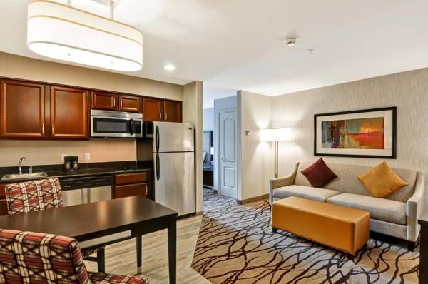 Homewood Suites by Hilton Cambridge-Arlington