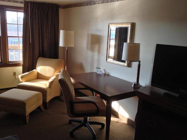 Workspace - Holiday Hill Inn & Suites