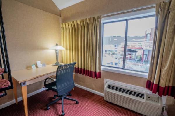 Workspace - The Admiralty Inn & Suites