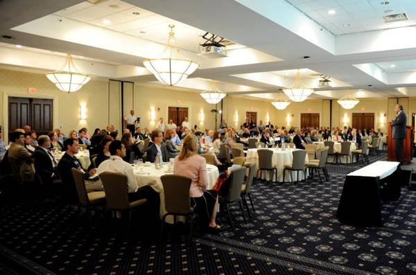 Umass Lowell Inn And Conference Center