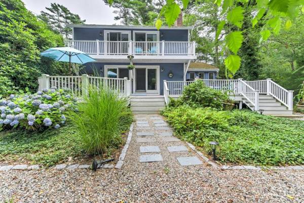 Evolve Mashpee House with Deck - Walk to Beach!