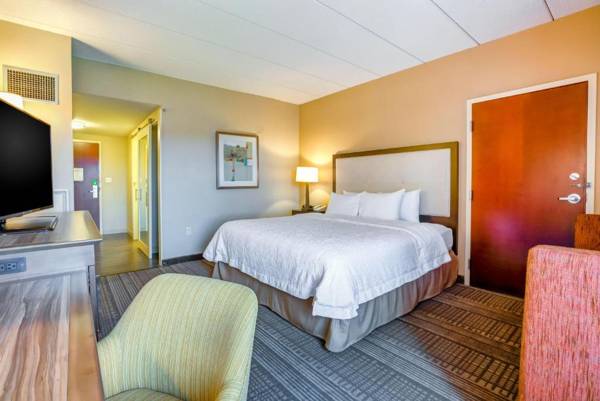 Hampton Inn Boston-Norwood