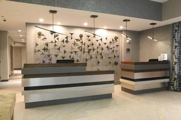 DoubleTree by Hilton Boston-Rockland