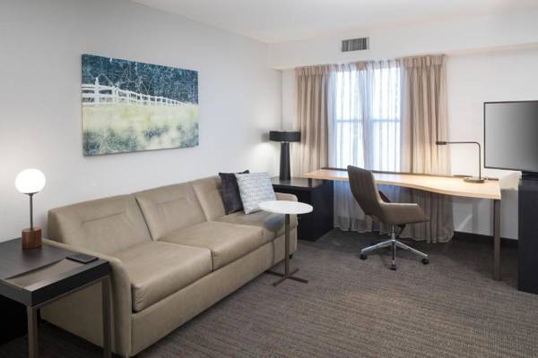 Workspace - Residence Inn Boston Westford