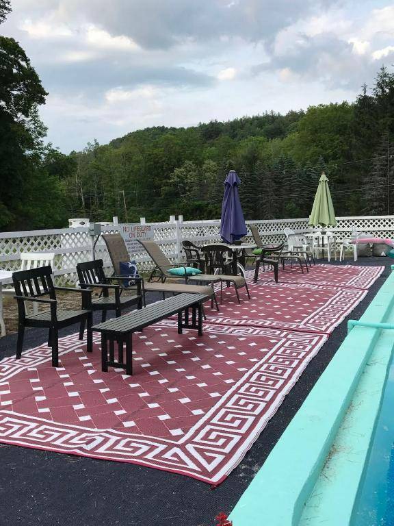 1896 House Country Inn - Barnside Inn