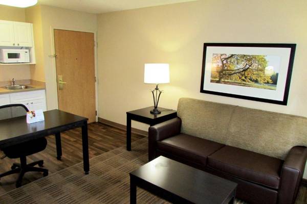 Workspace - Extended Stay America Suites - Boston - Woburn