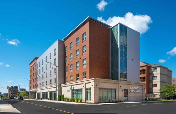 Hampton Inn & Suites-Worcester MA