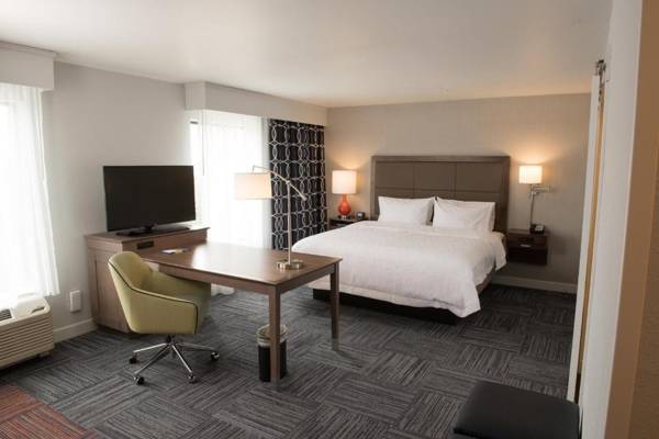 Hampton Inn & Suites Bay City