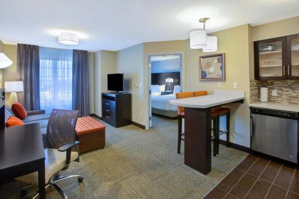 Workspace - Staybridge Suites - Benton Harbor-St. Joseph an IHG Hotel