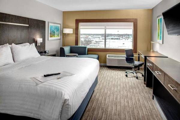 Workspace - Holiday Inn Express & Suites Coldwater an IHG Hotel